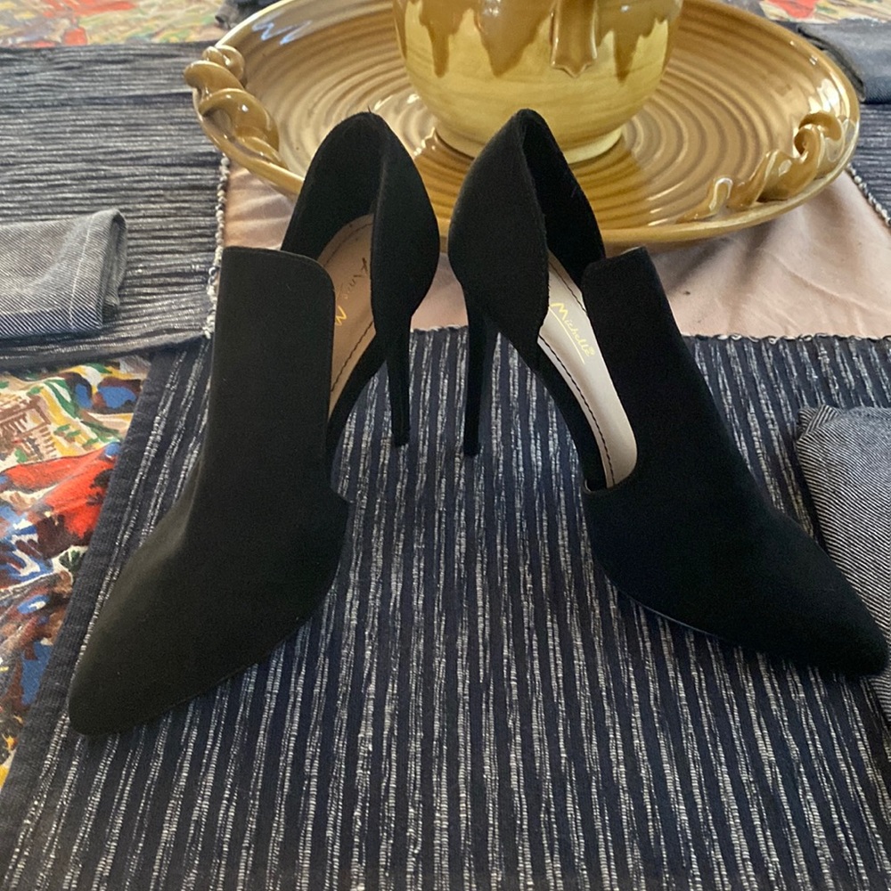 Anne Michelle Black heels🦩